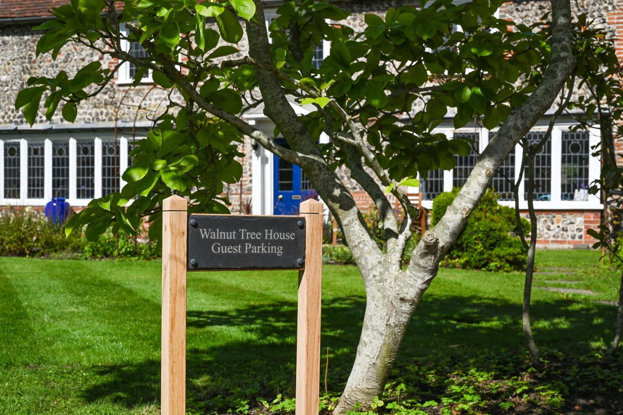 Walnut Tree House Villa Rustington Buitenkant foto