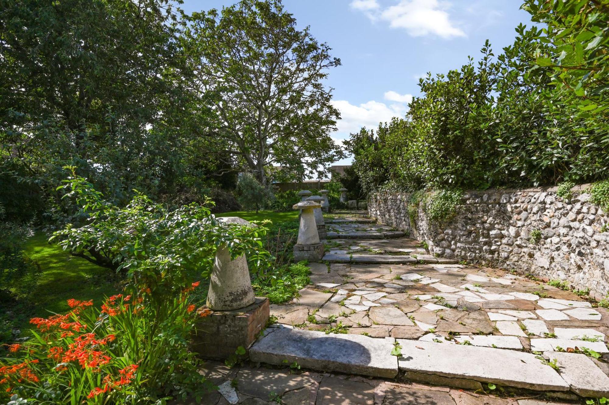 Walnut Tree House Villa Rustington Buitenkant foto